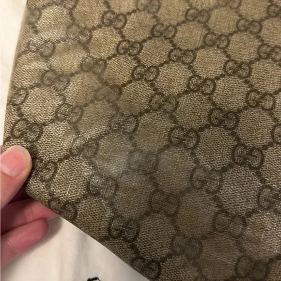 Gucci Monogram Tote - Picture 4 of 11